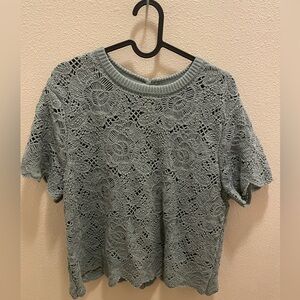 Abercrombie & Fitch Crochet-Style Lacy Tee size large